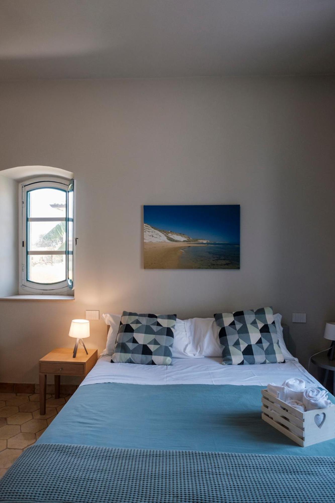 B&B Fermata 106 Da Carolina Siculiana Marina Kültér fotó