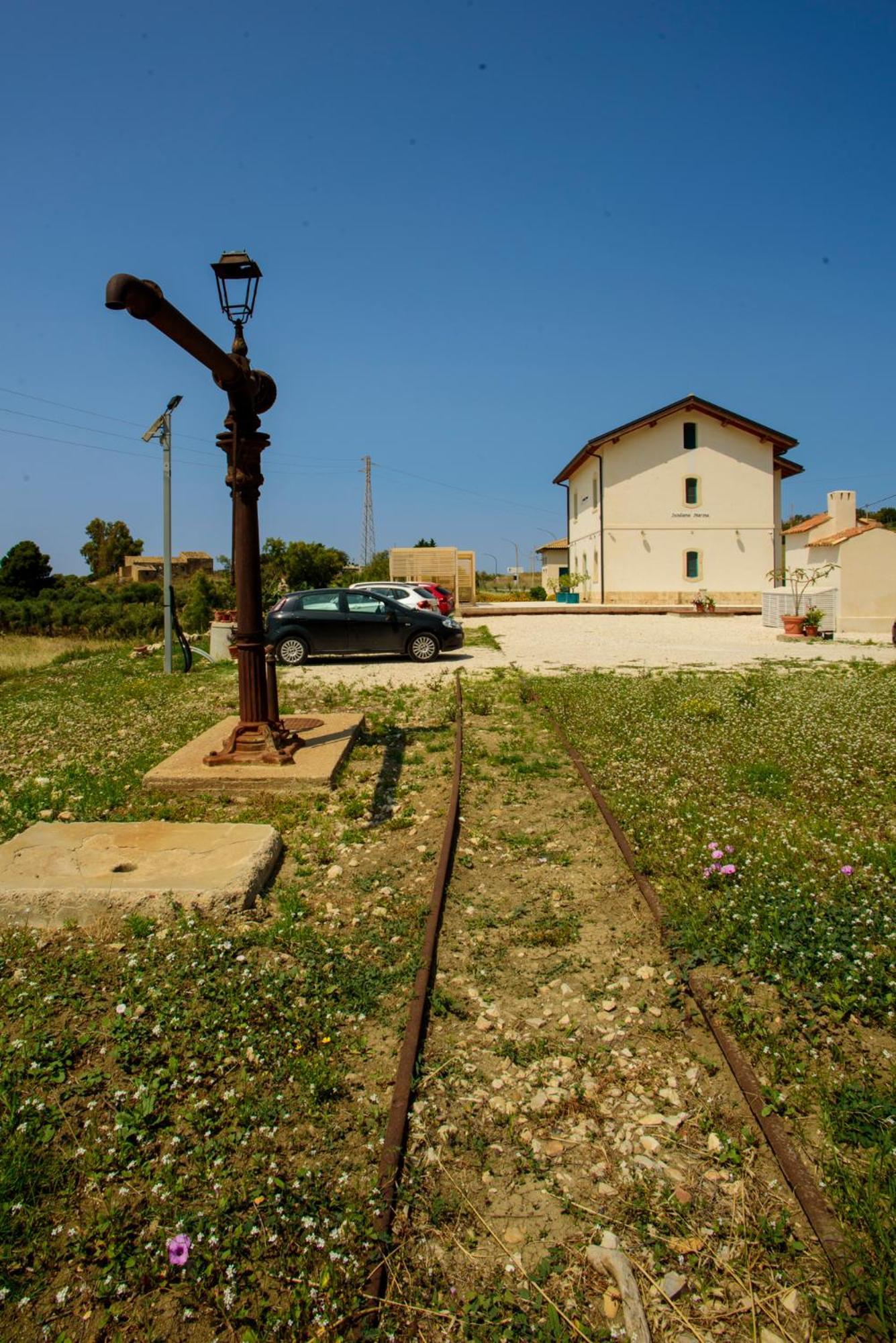 B&B Fermata 106 Da Carolina Siculiana Marina Kültér fotó